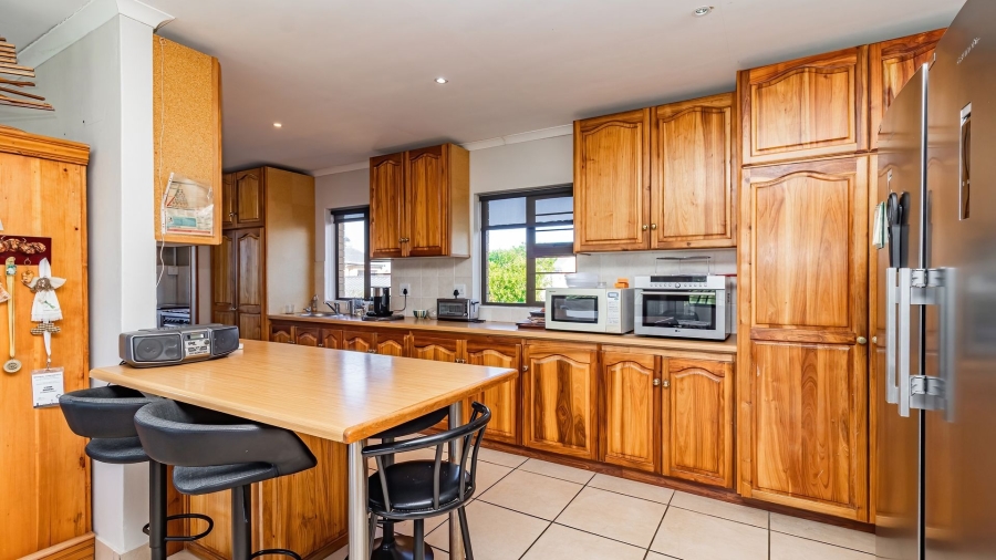3 Bedroom Property for Sale in Kleinmond Western Cape